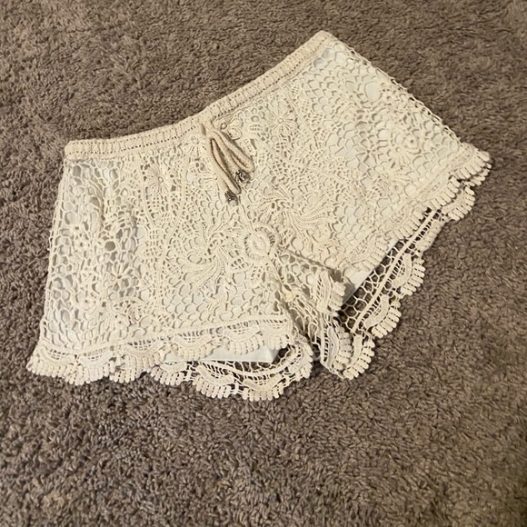 Lace Shorts - Picture 2 of 4